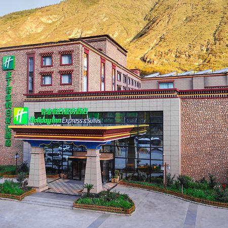 Holiday Inn Express Daocheng Yading, An Ihg Hotel Zewnętrze zdjęcie